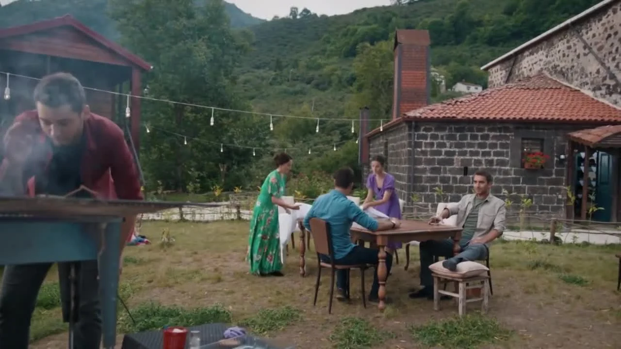 Кадры из сериала Ты расскажи, Карадениз 3 серия 2 сезон (2018)